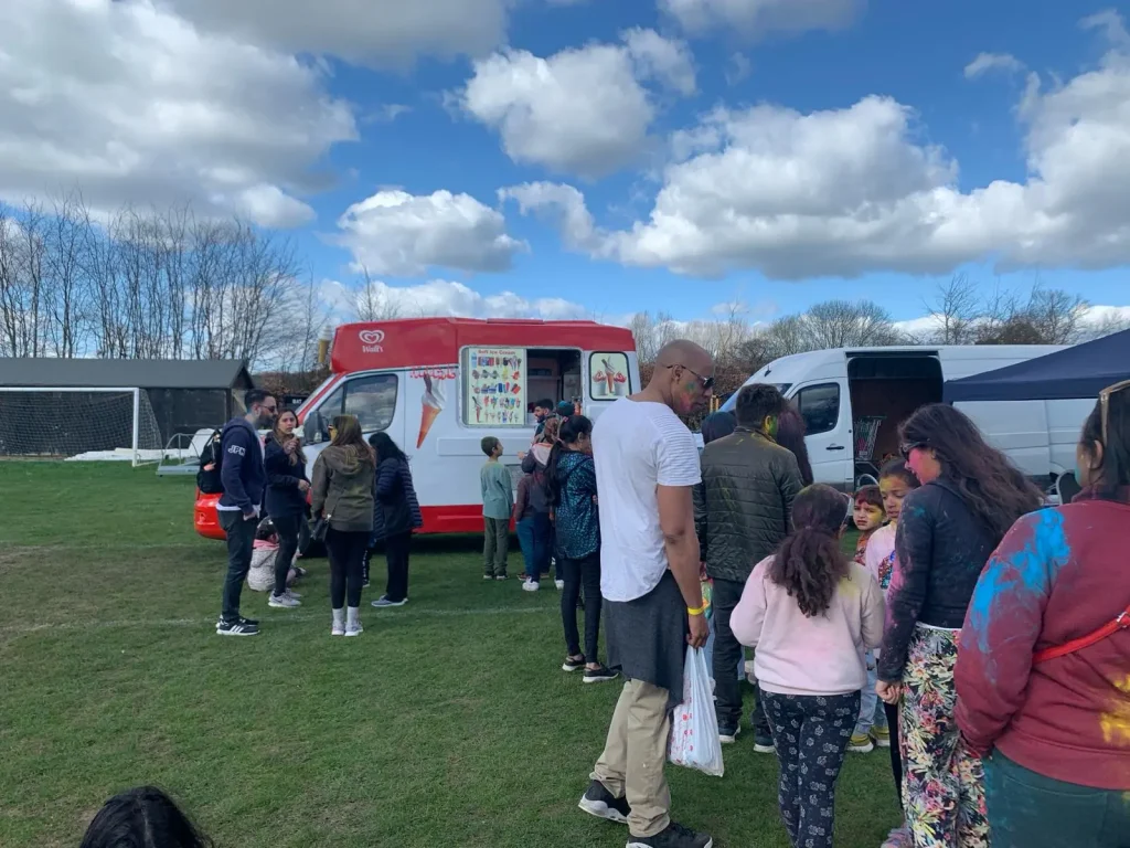 Ice Cream Van Hire For Birthday Parties - Mr Whippy Berkshire